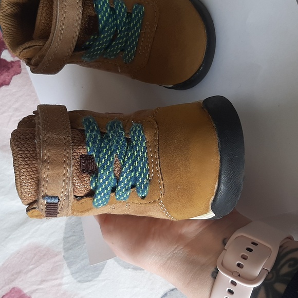 Carters hightops - Picture 4 of 5